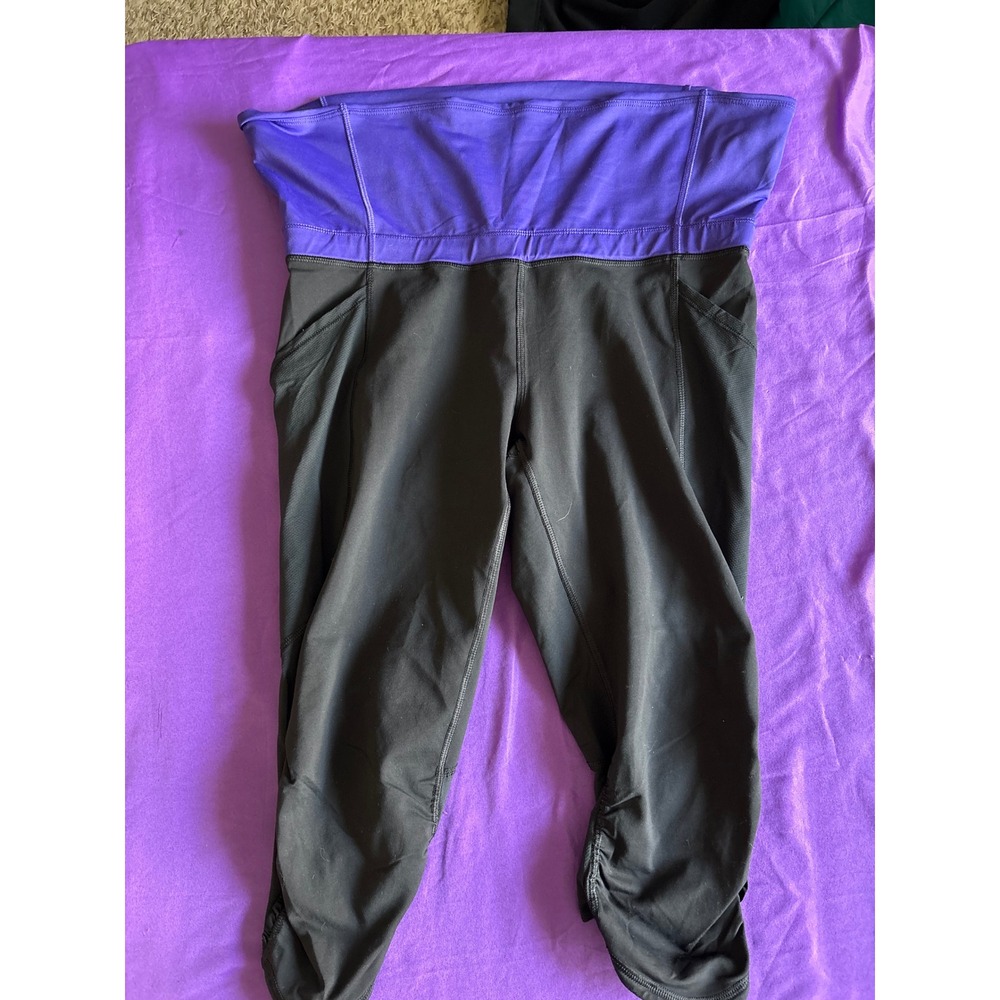 Lululemon Run Speed Squad Crop Leggings Black Purple Mesh Pockets Size 10